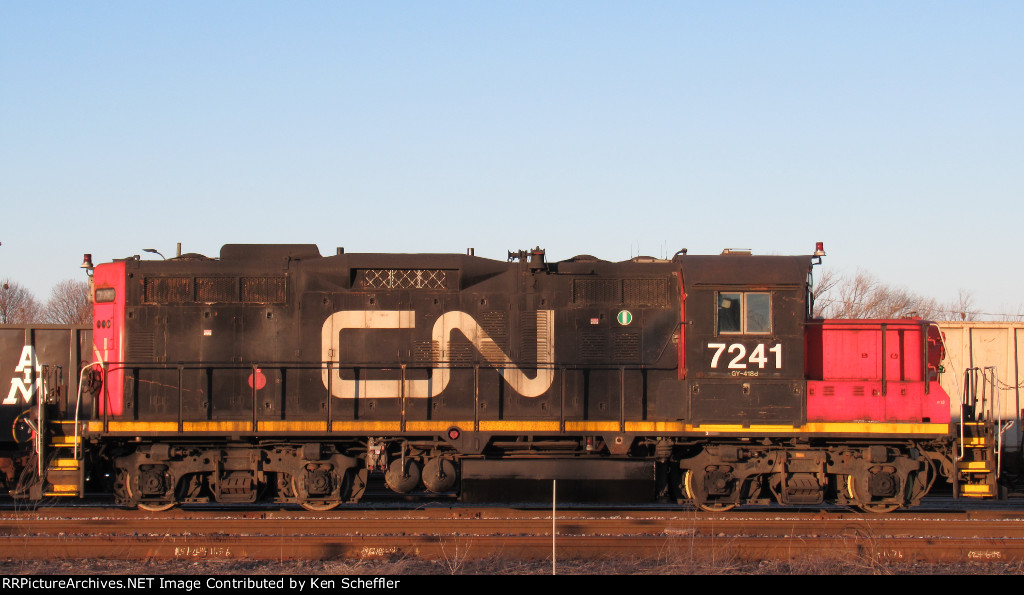 CN 7241